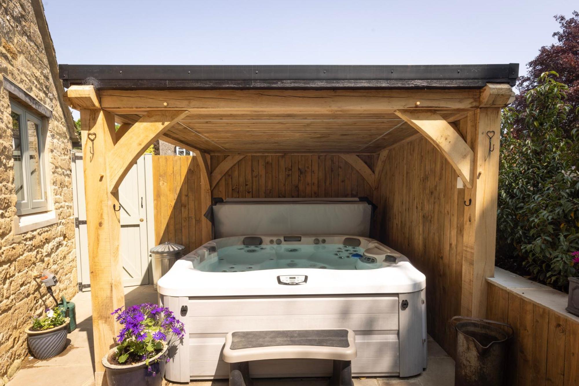 Cotswold Cottage With Hot Tub Bledington Exterior photo
