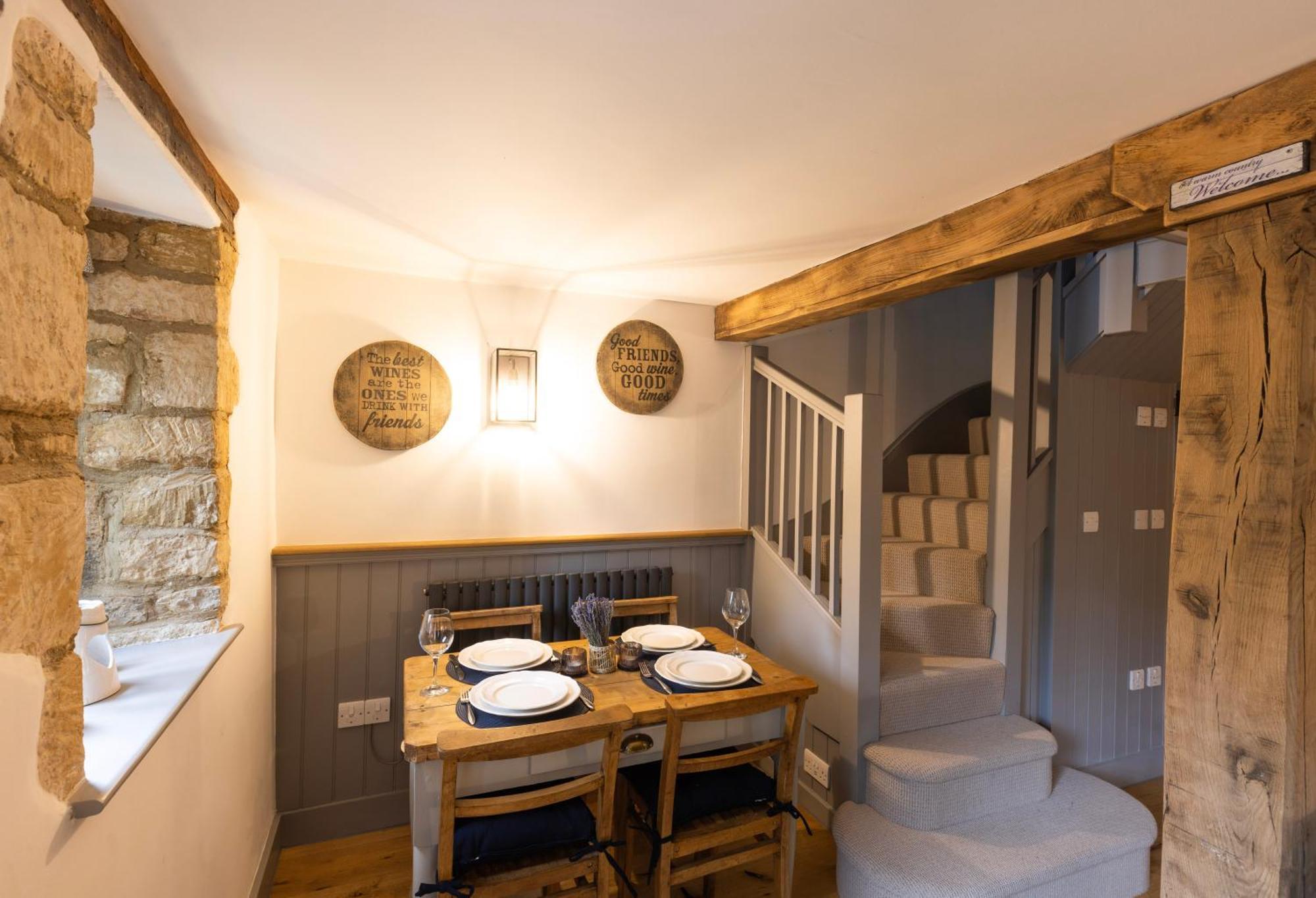 Cotswold Cottage With Hot Tub Bledington Exterior photo